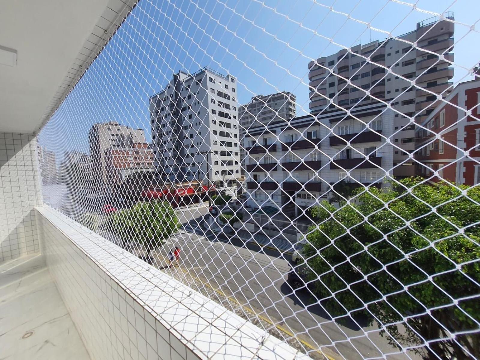 BEIRA MAR - 2 QUARTOS - 15 metros da Praia TUPI com VARANDA para até 8 hóspedes e ESTACIONAMENTO Praia Grande  Exterior foto